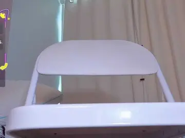 MiyahのBongacamsでヌードカメラ