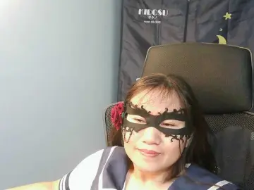 girl30sluttyのBongacamsでヌードカメラ