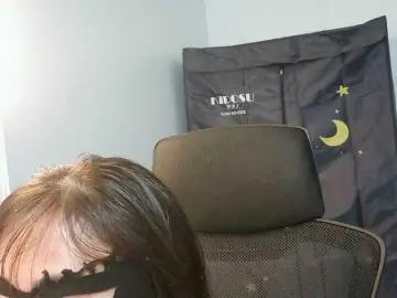 girl30sluttyのBongacamsで今すぐ視聴可能なセックスカム