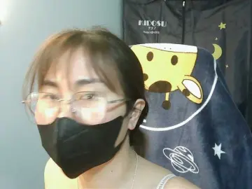 girl30sluttyのBongacamsでヌードカメラ