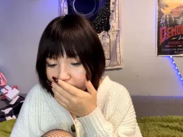 JenelleKounlavongのBongacamsでライブポルノ配信