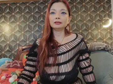 YummyMeilyのBongacamsで無料ポルノカメラ