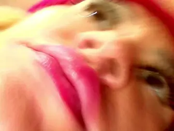 Shannon-kaneのBongacamsでライブセックス映像