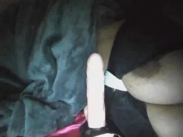 JulieJoeのBongacamsでプライベートチャット