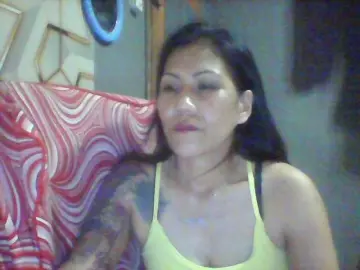 RarraのBongacamsでライブチャット