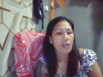 RarraのBongacamsでアダルトビデオチャット