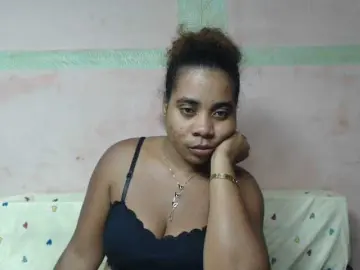 Rfrancia1のBongacamsでアダルトビデオチャット