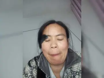 hujiajiajia1314のBongacamsでライブチャット