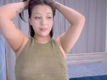 PurrrfectMikoのBongacamsで無料ライブポルノ