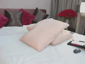 MillaBelleのBongacamsで今すぐ視聴可能なセックスカム