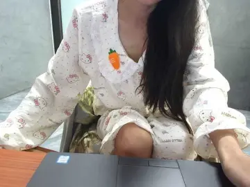 m99loveのBongacamsでセックスカメラ