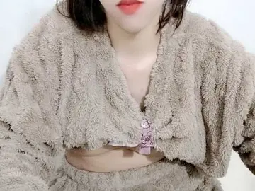 Analove-68のBongacamsでプライベートチャット