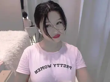 LucyLiuのBongacamsでライブポルノ配信