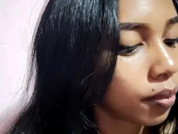 KortneySXXのBongacamsで高画質ウェブカメラ