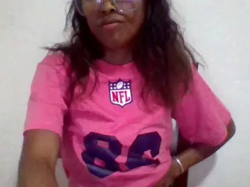 Eva-011のBongacamsでヌードカメラ