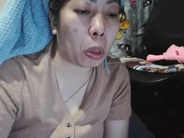 candyshaneのBongacamsでセックスチャット