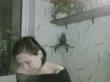 Nettie-AllieのBongacamsで無料ライブポルノ