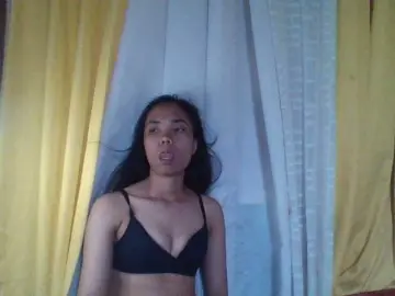 TightypussyのBongacamsでアダルトカメラ配信