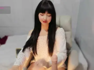 Sari94のBongacamsで今すぐ視聴可能なセックスカム