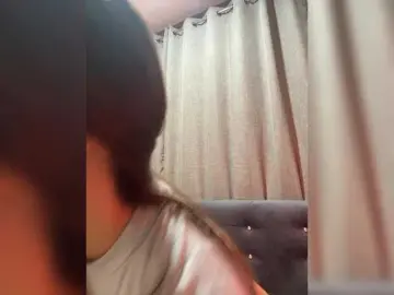 LilyReidのBongacamsでライブポルノ配信