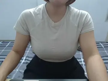 ElenaSex90のBongacamsで無料ライブポルノ