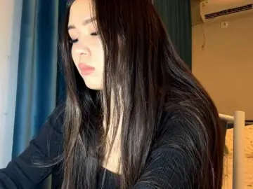 LatrishaAltigsのBongacamsでライブチャット