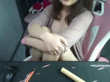 Julia98のBongacamsでライブチャット