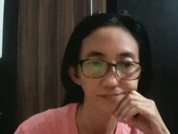 bee077のBongacamsでプライベートチャット