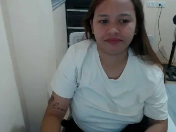 NewAsianHottieのBongacamsで無料ライブポルノ