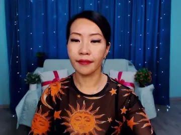 SarahsexygirlのBongacamsでプライベートチャット