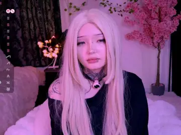 LeinboneのBongacamsでライブポルノ配信