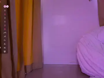 LeinboneのBongacamsでアダルトカメラ配信