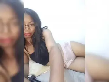 Maella22のBongacamsで今すぐ視聴可能なセックスカム