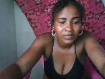 Aldah1のBongacamsでヌードカメラ