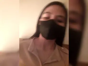 Jenny-99のBongacamsでヌードカメラ