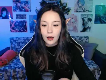 Hugo-MinのBongacamsでライブチャット