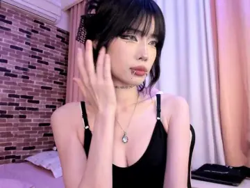 pakkminniのBongacamsで無料ポルノカメラ