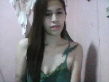 YourMochiiのBongacamsで無料ポルノカメラ