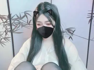 MeowAnimeのBongacamsでセックスカメラ