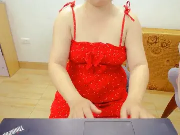 --Luna--のBongacamsでライブポルノ配信