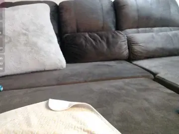 LadiimiaのBongacamsで無料ライブポルノ