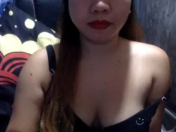 Pinnky69のBongacamsで人気のアダルト配信