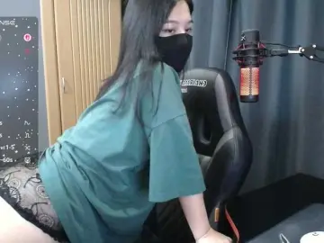 Aya-のBongacamsで人気のアダルト配信