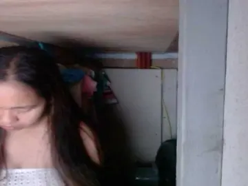 LadyAsianForyouのBongacamsでライブチャット