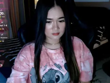 AdriannaFowlerのBongacamsで高画質ウェブカメラ