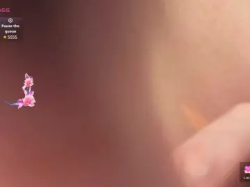 milli-sunriseのBongacamsでライブセックス映像