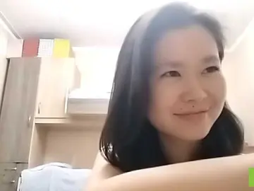 LakieshaBlascoのBongacamsで無料ライブポルノ