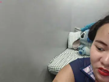 BubbleButtPinayのBongacamsで今すぐ視聴可能なセックスカム