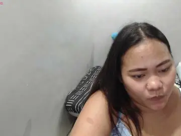 BubbleButtPinayのBongacamsでアダルトカメラ配信