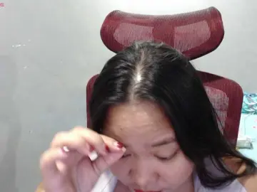 BubbleButtPinayのBongacamsでセックスカメラ